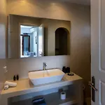 Anamnesis Apart-hotel 4*