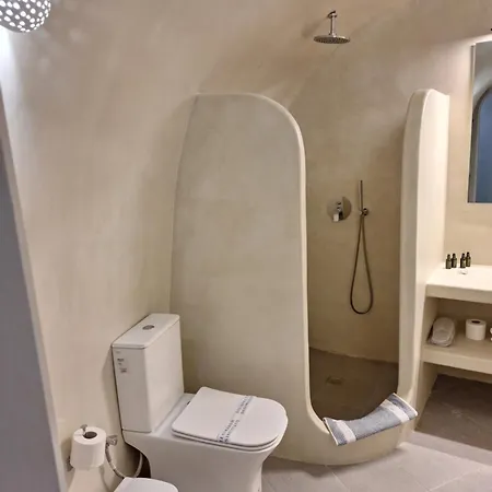 Anamnesis 4* Fira (Santorini)