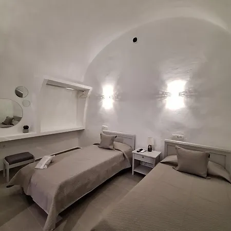 Anamnesis Aparthotel Fira (Santorini)