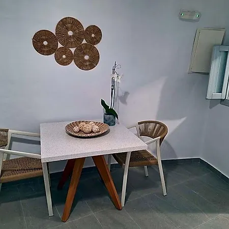 Anamnesis 4* Fira (Santorini)