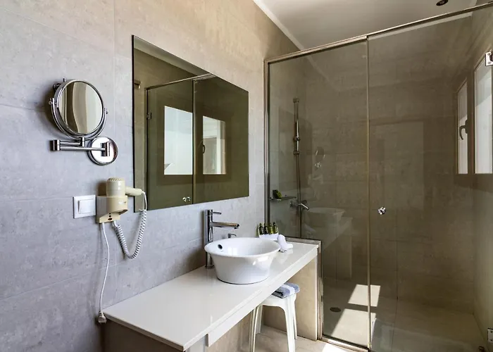 Anamnesis Aparthotel