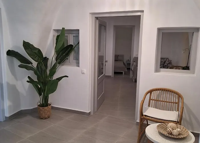 Anamnesis 4* Fira (Santorini)