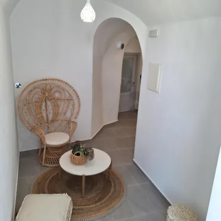 Anamnesis Apart-hotel 4*