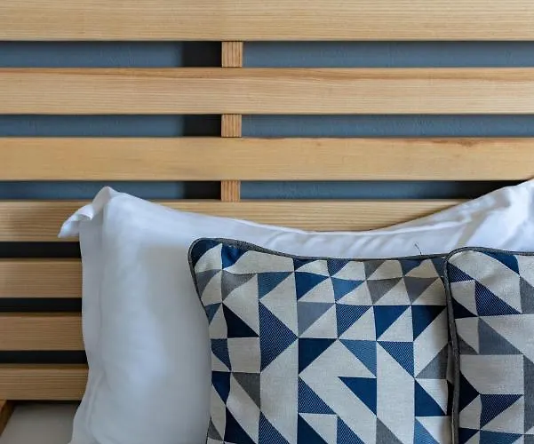 Anamnesis 4* Fira (Santorini)