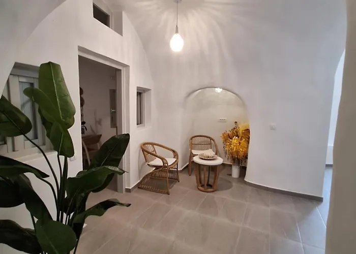 Anamnesis 4* Fira (Santorini)