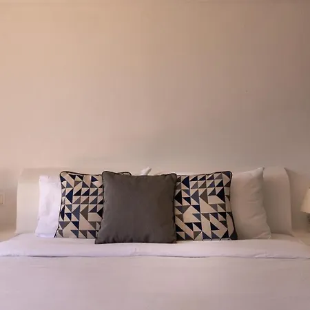Aparthotel Anamnesis