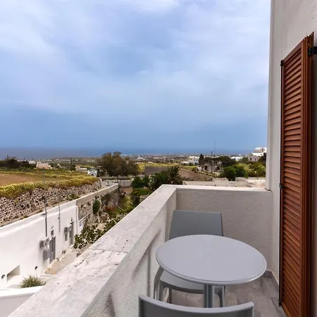 Anamnesis Aparthotel Fira (Santorini)