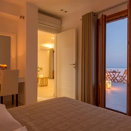 Anamnesis Apartmanhotel Fíra