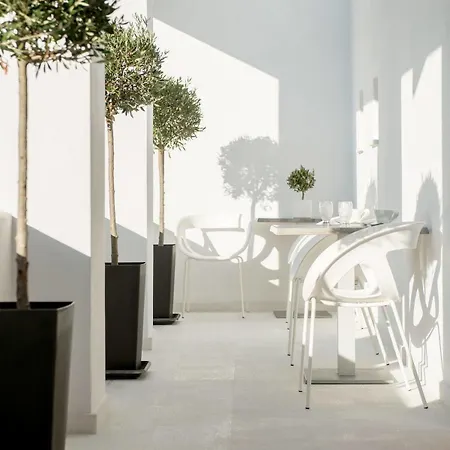 Anamnesis Aparthotel